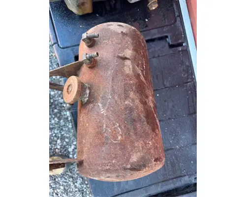 Peterbilt 378 Air Tank