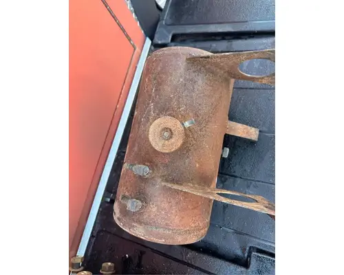 Peterbilt 378 Air Tank