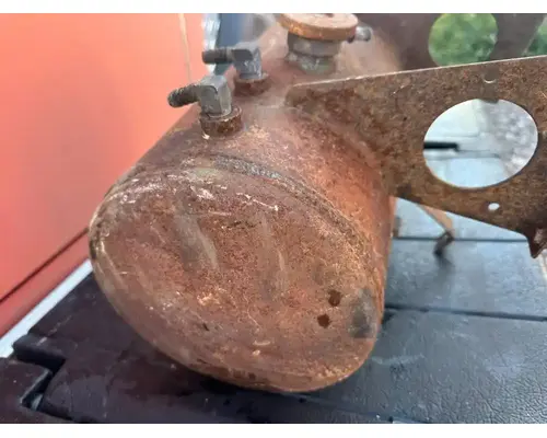 Peterbilt 378 Air Tank
