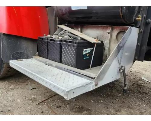 Peterbilt 378 Battery Box