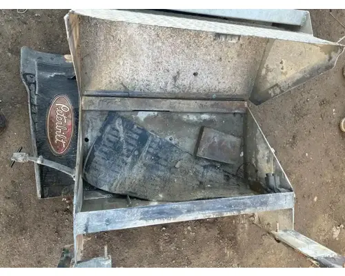 Peterbilt 378 Battery Box