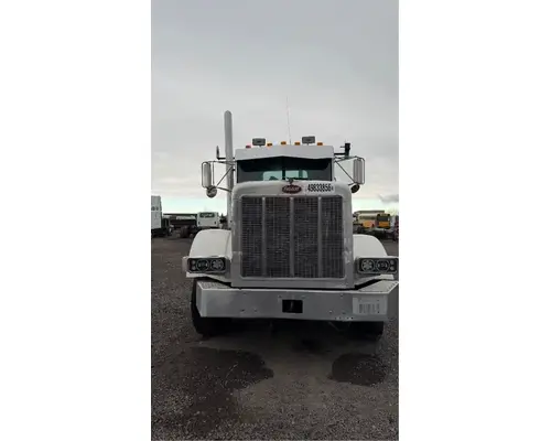 Peterbilt 378 Bumper Assembly, Front