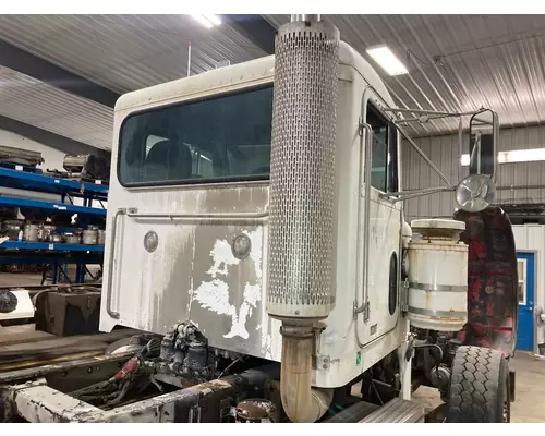 Peterbilt 378 Cab Assembly