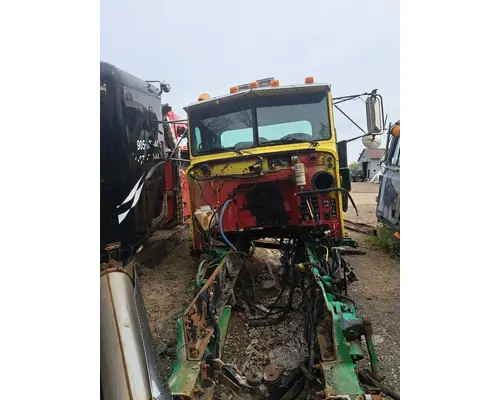 Cab PETERBILT 378 Truck Salvage International Inc