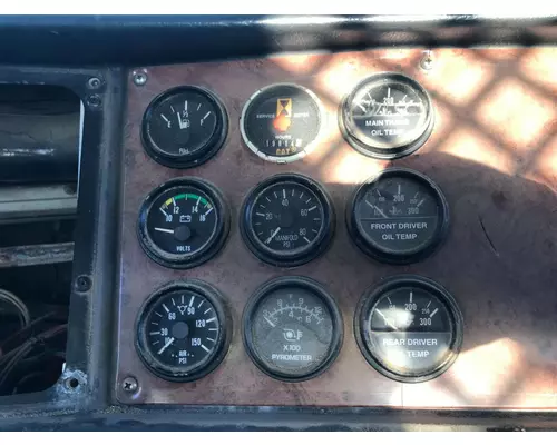 Peterbilt 378 Dash Assembly