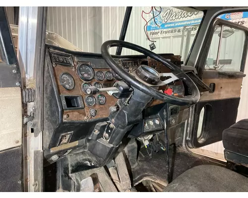 Peterbilt 378 Dash Assembly