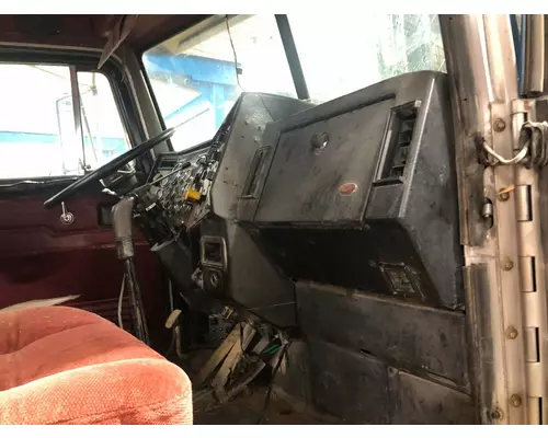 Peterbilt 378 Dash Assembly