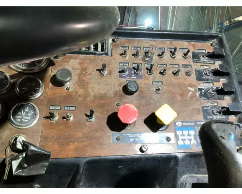 Peterbilt 378 Dash Assembly