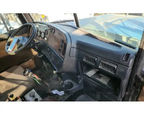 Peterbilt 378 Dash Assembly