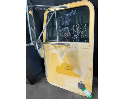 Peterbilt 378 Door Assembly, Front