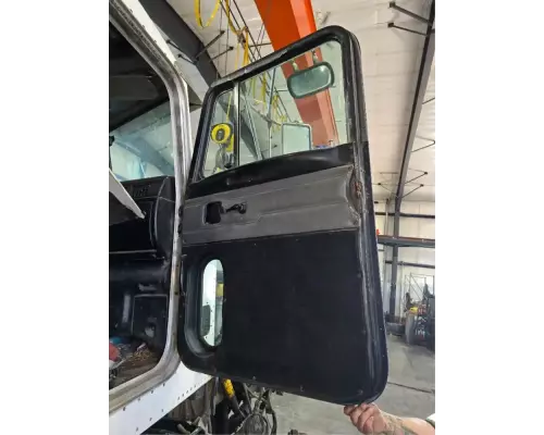 Peterbilt 378 Door Assembly, Front