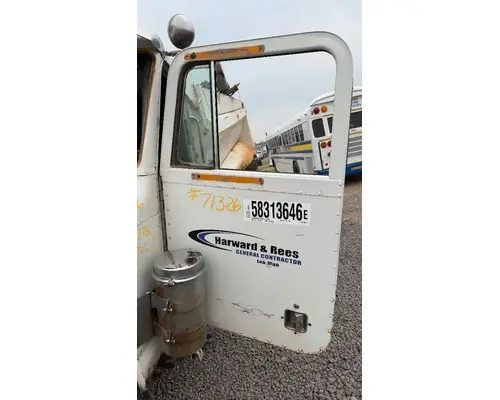 Peterbilt 378 Door Assembly, Front