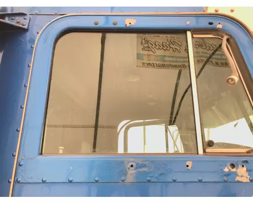 Door Glass, Front Peterbilt 378 Vander Haags Inc Cb