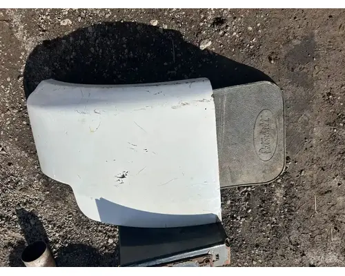 Peterbilt 378 Fender Extension