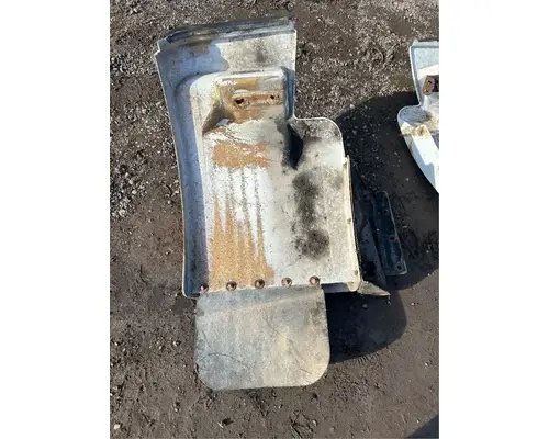 Peterbilt 378 Fender Extension