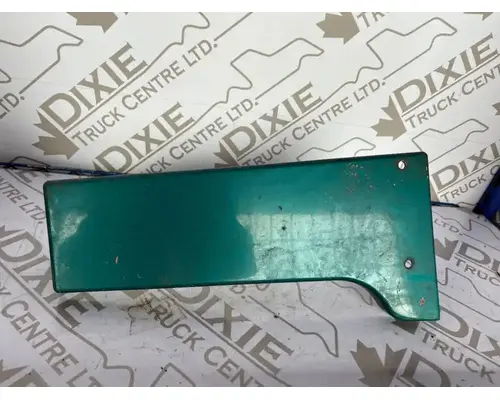 Fender Peterbilt 378 Dixie Truck Centre