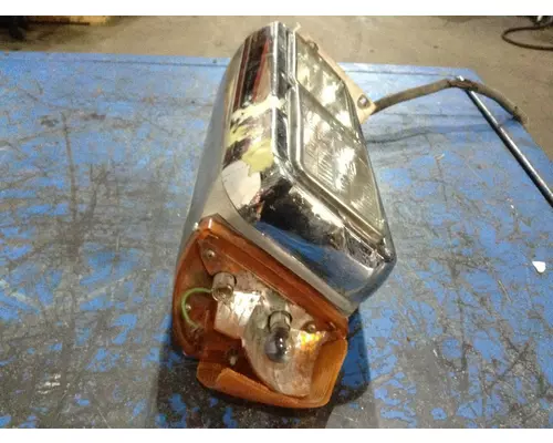 Peterbilt 378 Headlamp Assembly