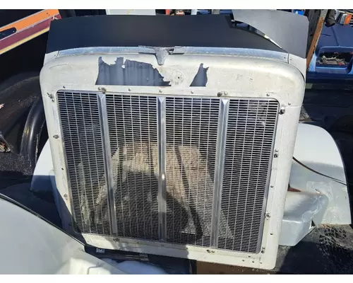 Hood PETERBILT 378 WG Truck Centre