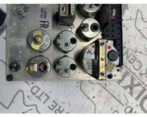 Peterbilt 378 Instrument Cluster