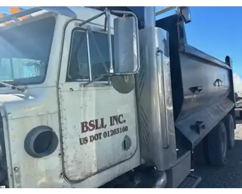 Peterbilt 378 Mirror (Side View)