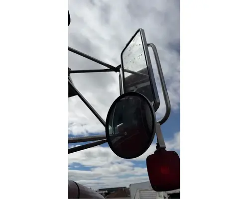 Peterbilt 378 Mirror (Side View)