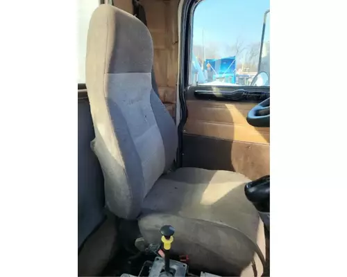 Peterbilt 378 Seat, Front