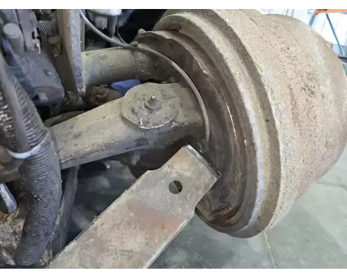 Peterbilt 378 Spindle  Knuckle, Front