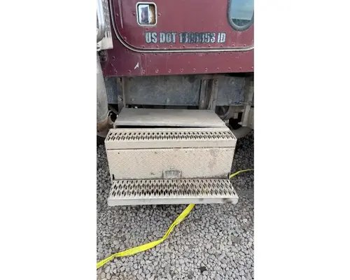 Peterbilt 378 Tool Box