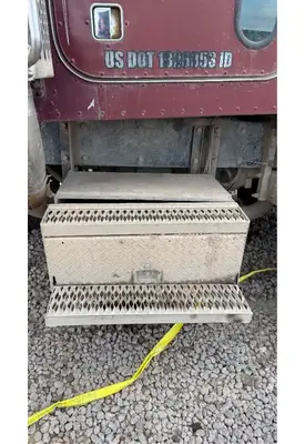 Peterbilt 378 Tool Box
