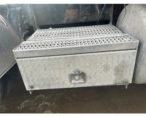 Tool Box Peterbilt 378 Dixie Truck Centre
