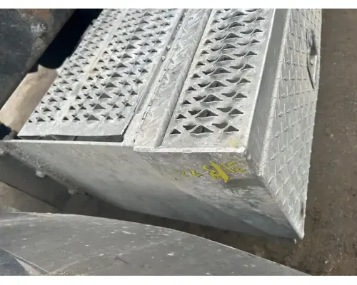 Peterbilt 378 Tool Box