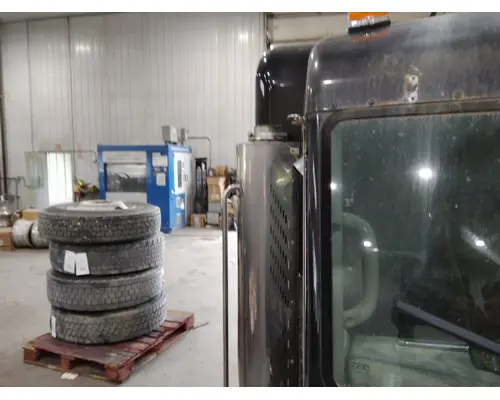 Door Assembly, Front PETERBILT 379 2005-2007 LKQ Thompson Motors - Wykoff