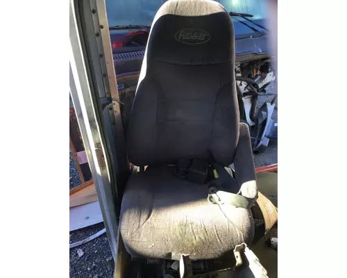 Seat, Front PETERBILT 379 EXHD LKQ KC Truck Parts - Inland Empire