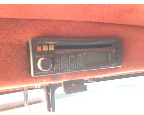 Radio Peterbilt 379 Vander Haags Inc Kc