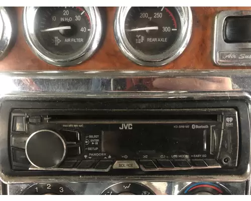 Radio Peterbilt 379 Vander Haags Inc WM