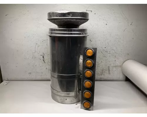 Peterbilt 379 Air Cleaner
