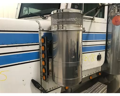 Peterbilt 379 Air Cleaner