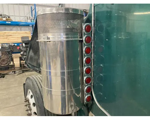 Peterbilt 379 Air Cleaner
