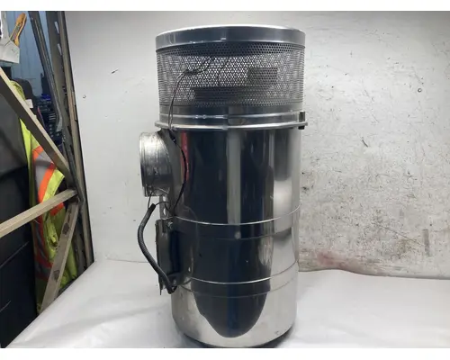 Peterbilt 379 Air Cleaner