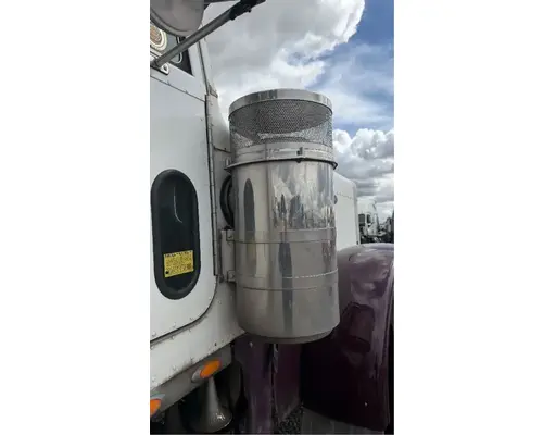 Peterbilt 379 Air Cleaner