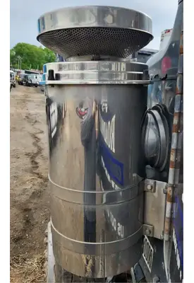 Peterbilt 379 Air Cleaner