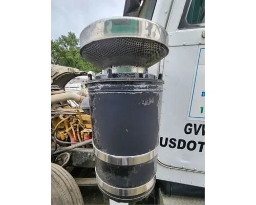 Air Cleaner Peterbilt 379 Complete Recycling Group LLC