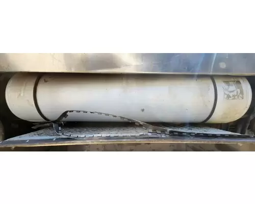 Air Tank Peterbilt 379 Complete Recycling Group LLC