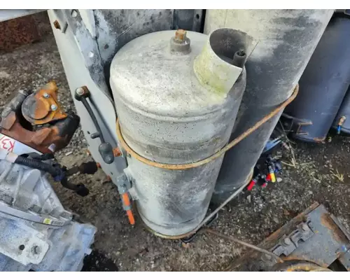 Air Tank Peterbilt 379 Complete Recycling Group LLC