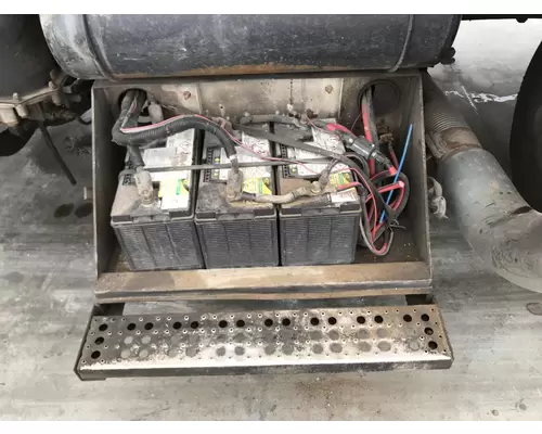 Peterbilt 379 Battery Box