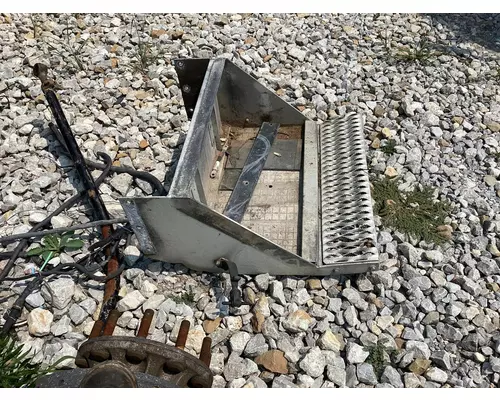 Peterbilt 379 Battery Box