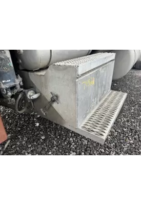 Peterbilt 379 Battery Box