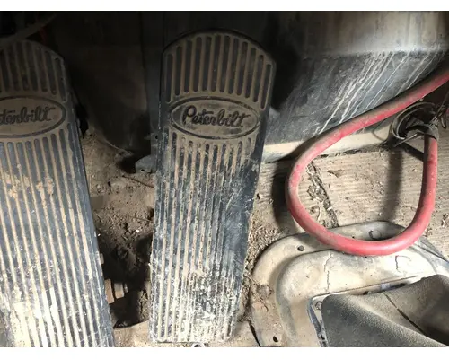 Peterbilt 379 Body, Misc. Parts