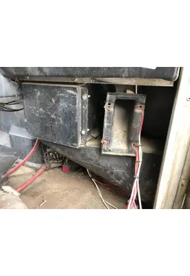 Peterbilt 379 Body, Misc. Parts