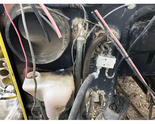 Peterbilt 379 Body, Misc. Parts